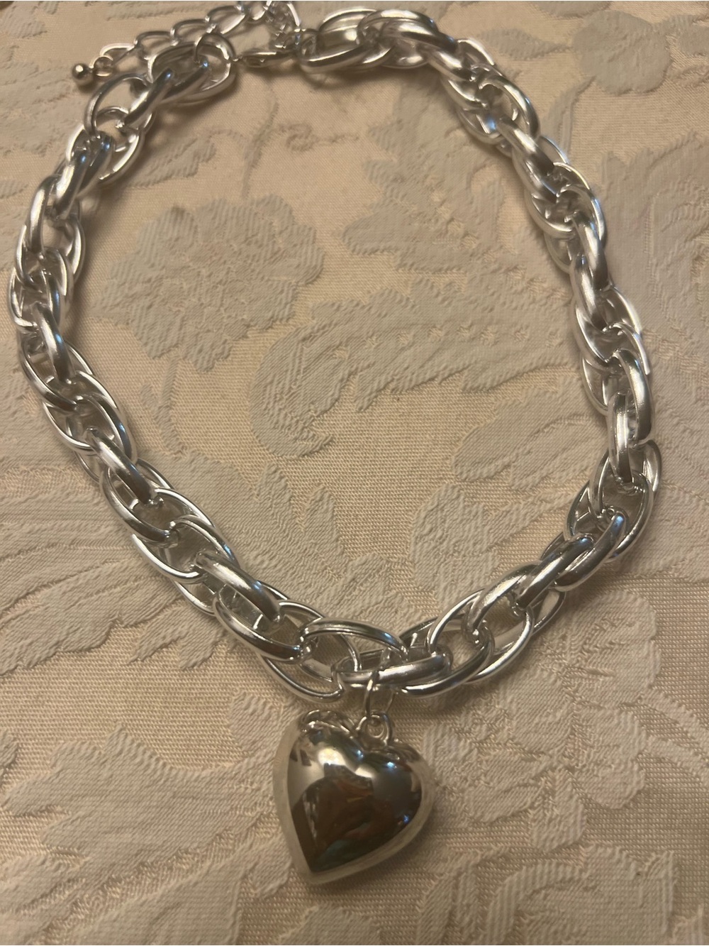 Silver Heart Pendant Chunky Chain Necklace - Women's Jewelry